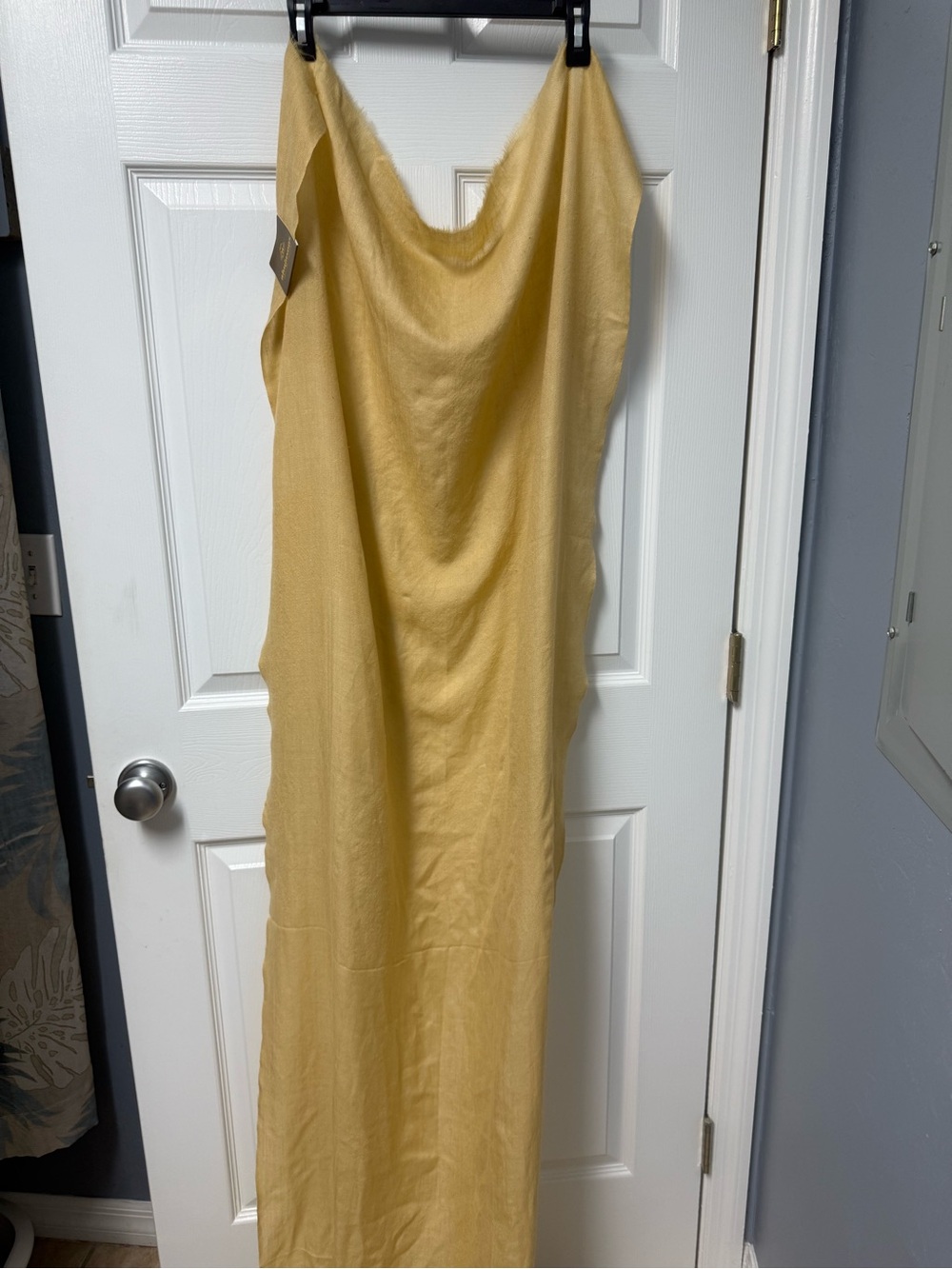 premium light yellow pashmina stole
